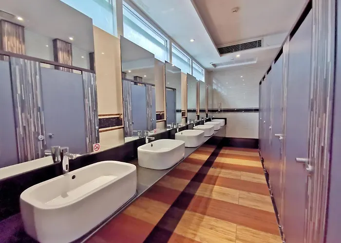 Reddoorz Premium Podstel * Bangkok