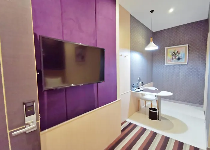 Ostello Reddoorz Premium Podstel