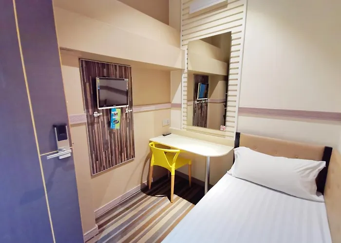 Reddoorz Premium Podstel Bangkok